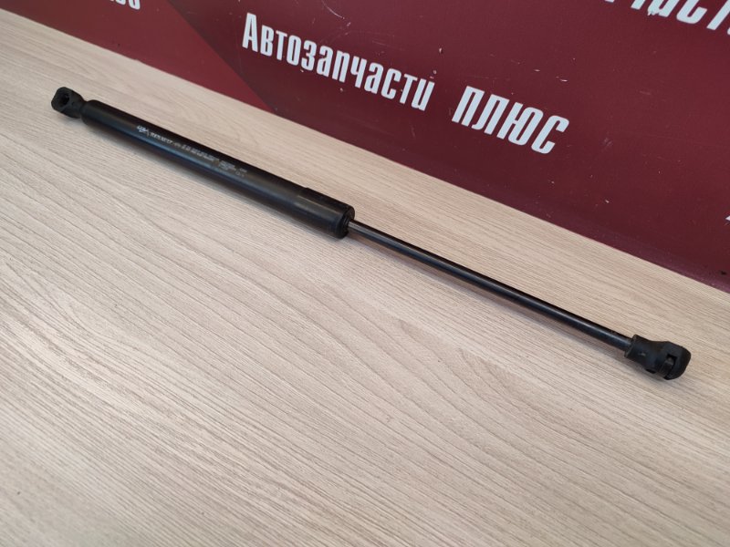 Амортизатор багажника