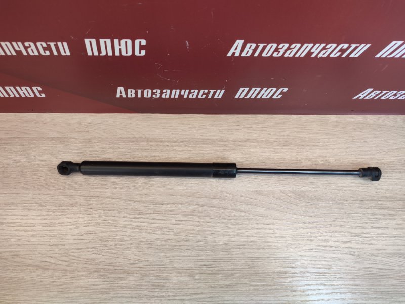Амортизатор багажника