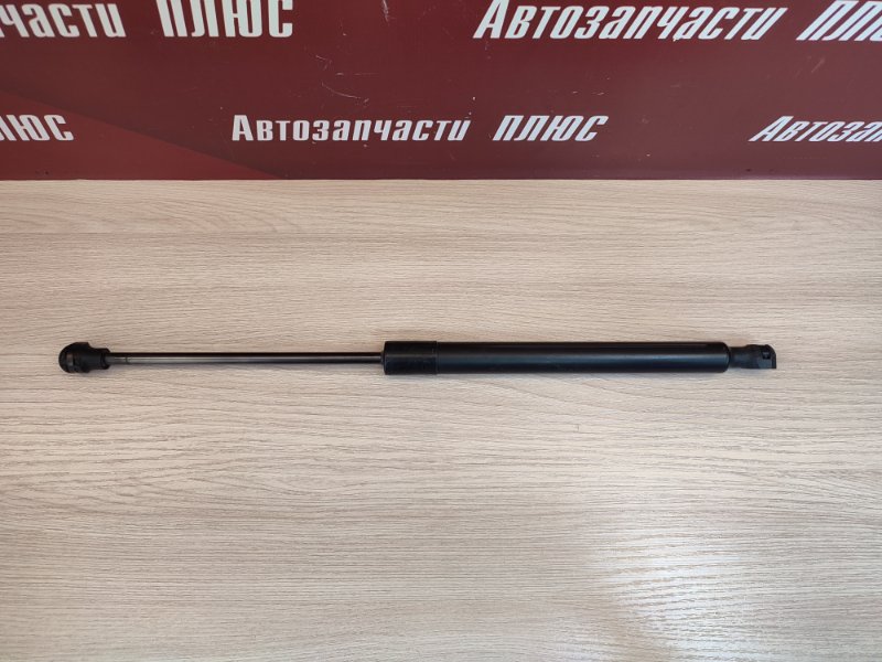 Амортизатор багажника