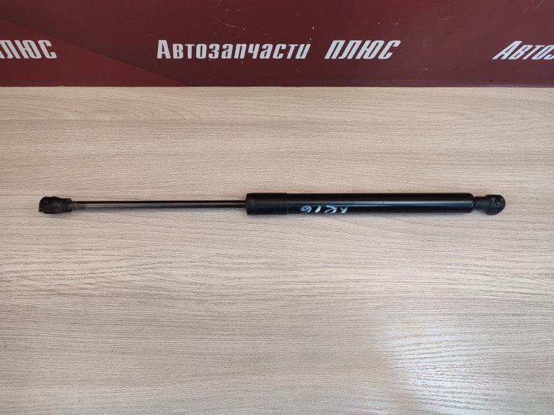 Амортизатор багажника