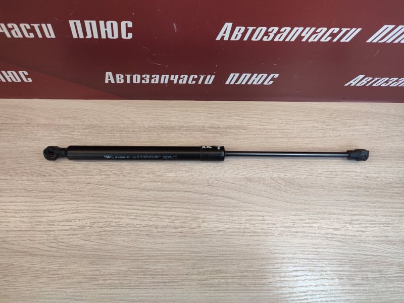 Амортизатор багажника