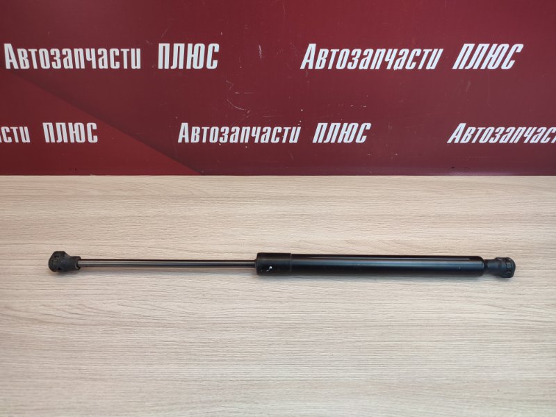 Амортизатор багажника