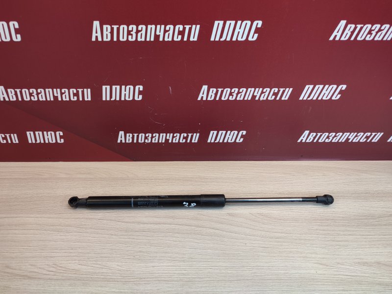 Амортизатор багажника