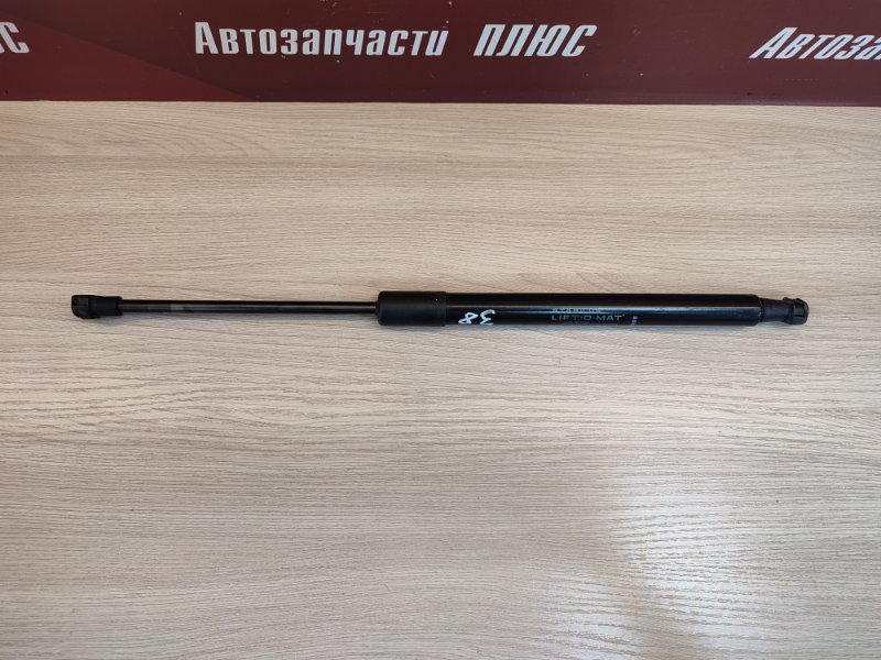 Амортизатор багажника