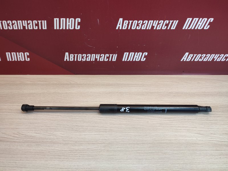 Амортизатор багажника