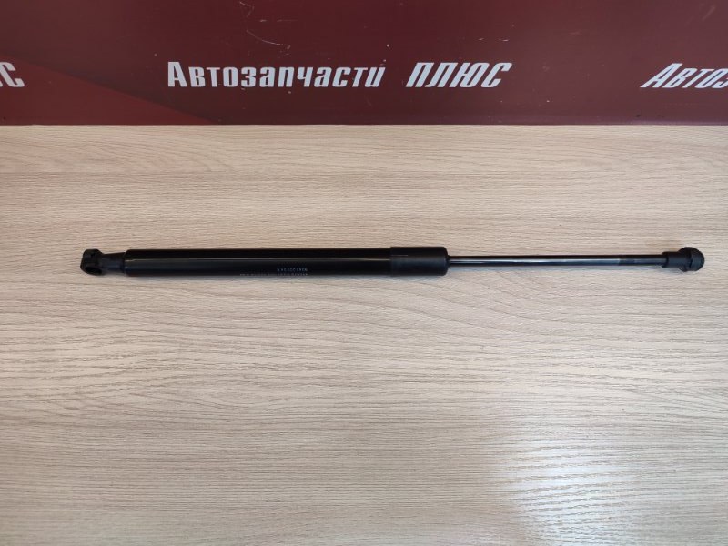 Амортизатор багажника