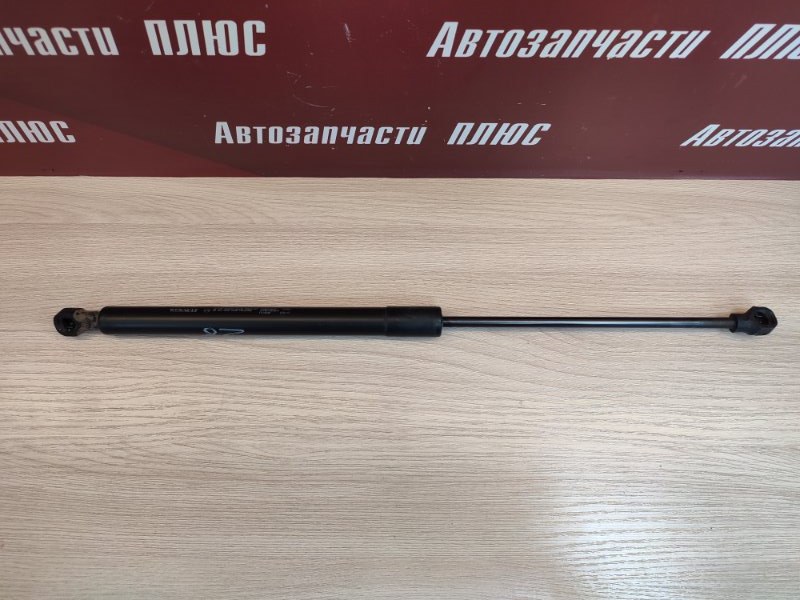 Амортизатор багажника