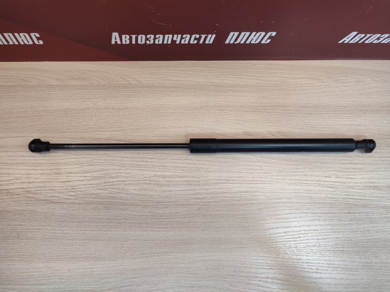 Амортизатор багажника