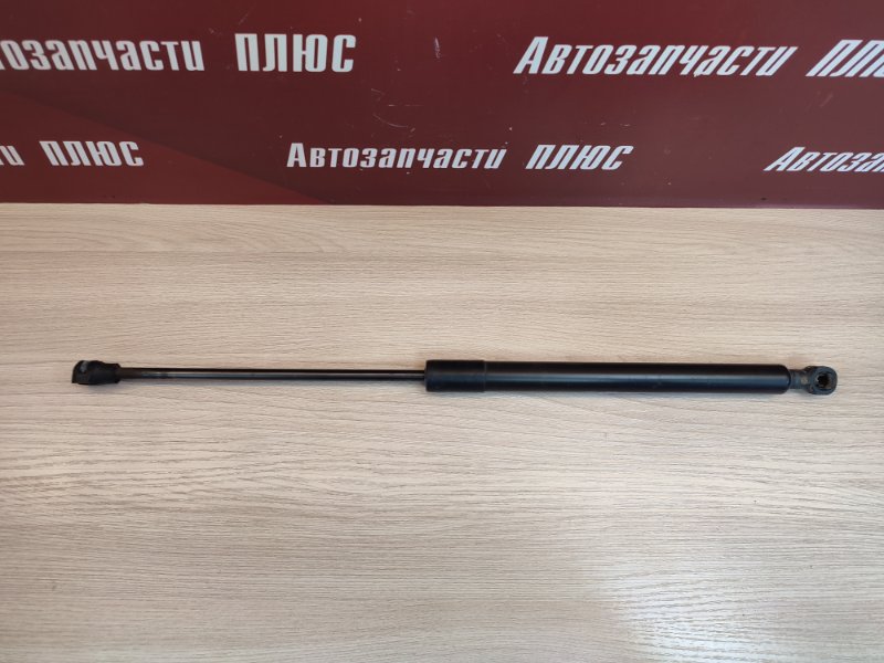 Амортизатор багажника