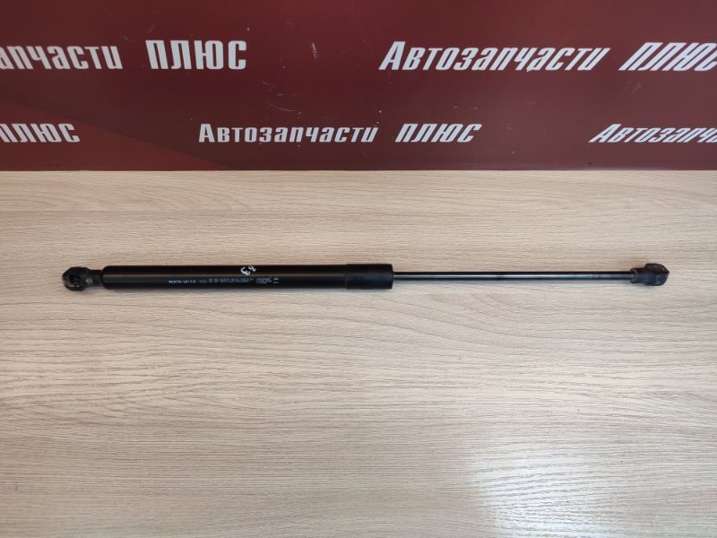 Амортизатор багажника