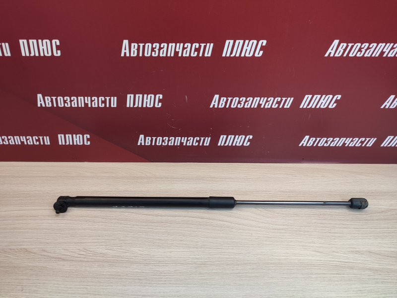 Амортизатор багажника