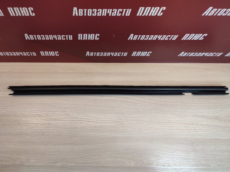 Уплотнитель стекла двери внутренний