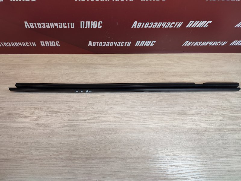 Уплотнитель стекла двери внутренний
