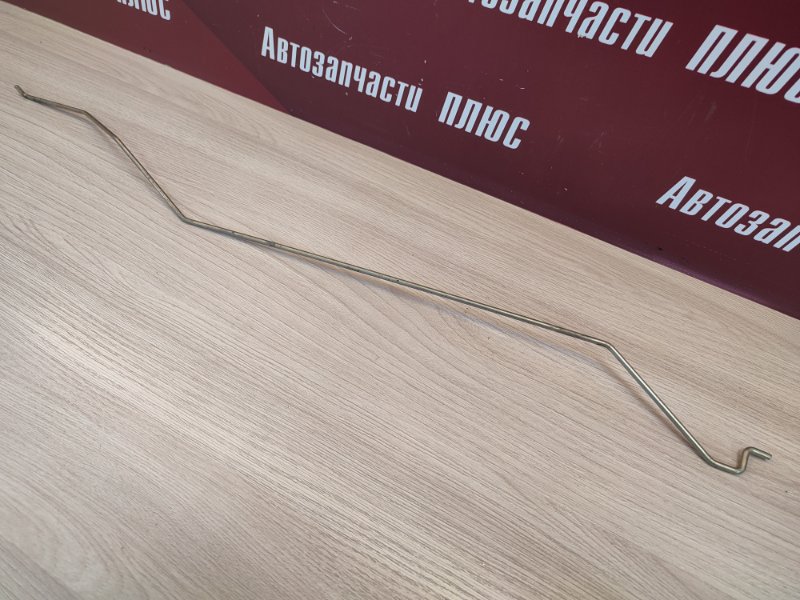 Тяга замка двери