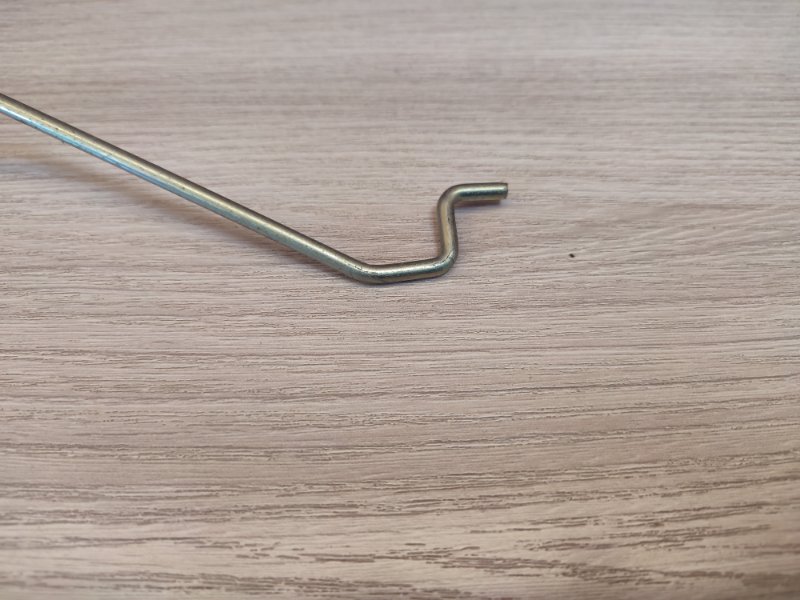 Тяга замка двери