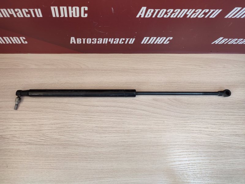 Амортизатор капота