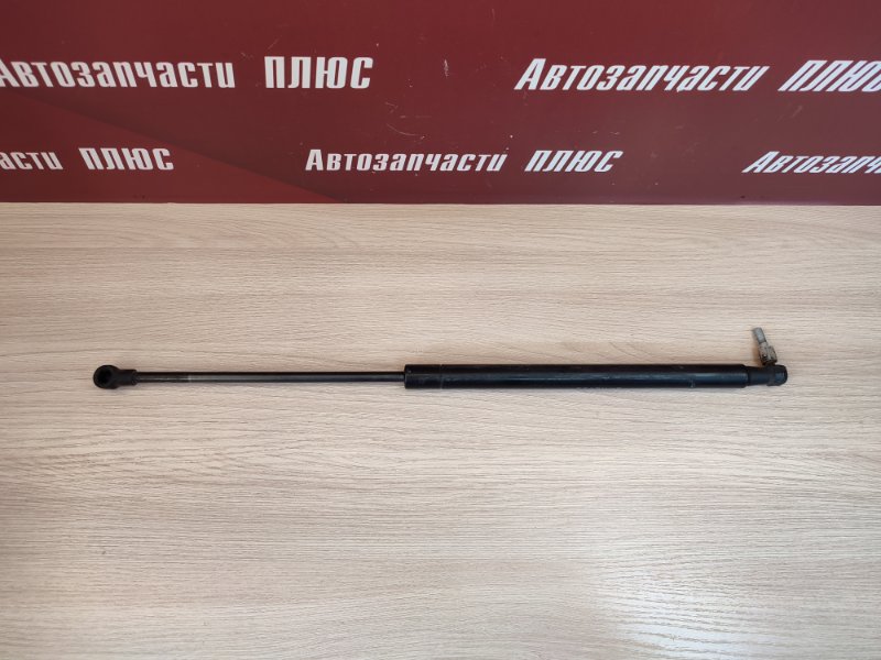 Амортизатор капота