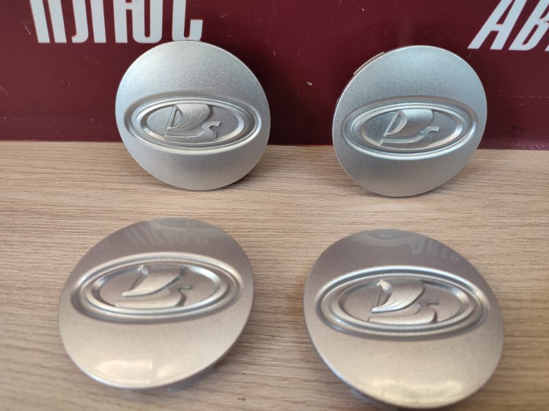 Колпак колеса центральный