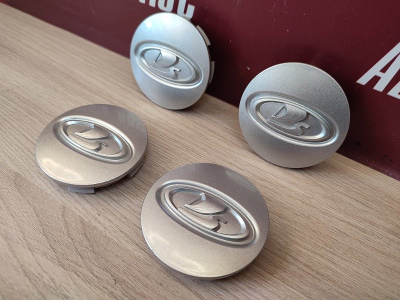 Колпак колеса центральный