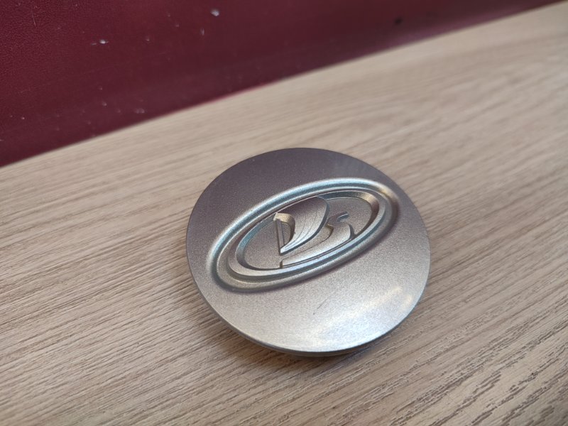 Колпак колеса центральный