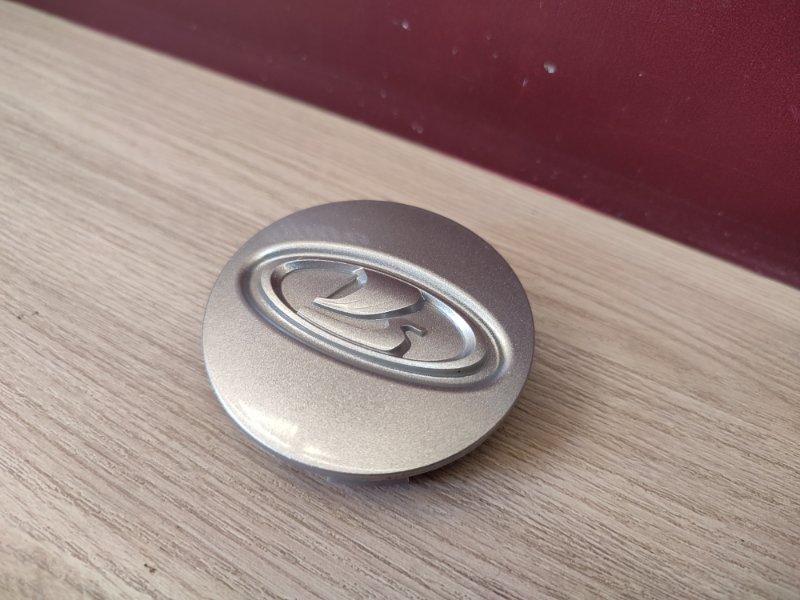 Колпак колеса центральный