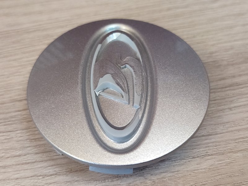 Колпак колеса центральный