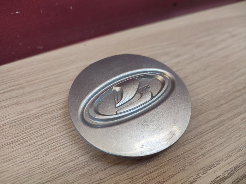 Колпак колеса центральный