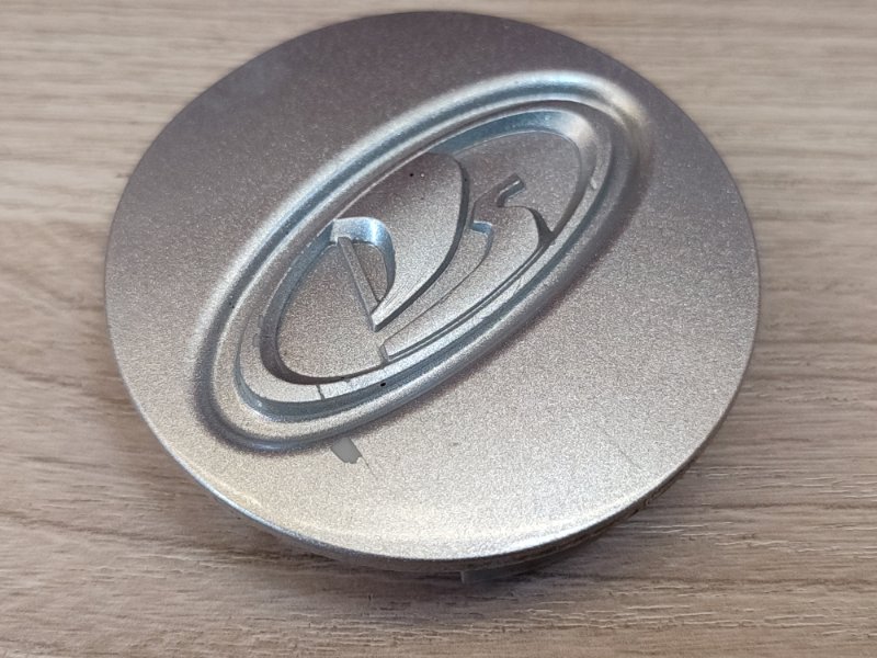 Колпак колеса центральный