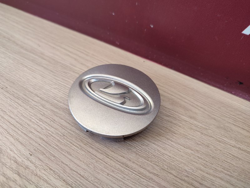 Колпак колеса центральный