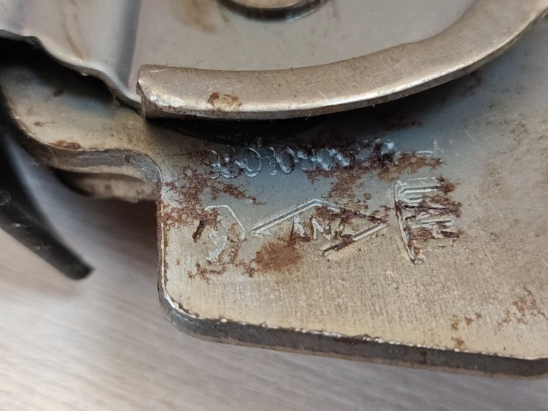 Рычаг стояночного тормоза