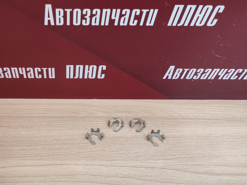 Кронштейн форсунки