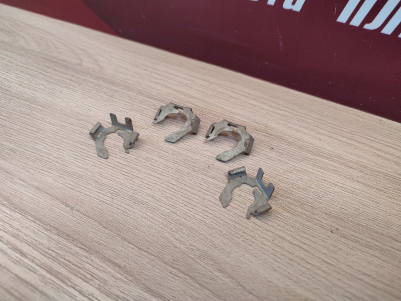 Кронштейн форсунки