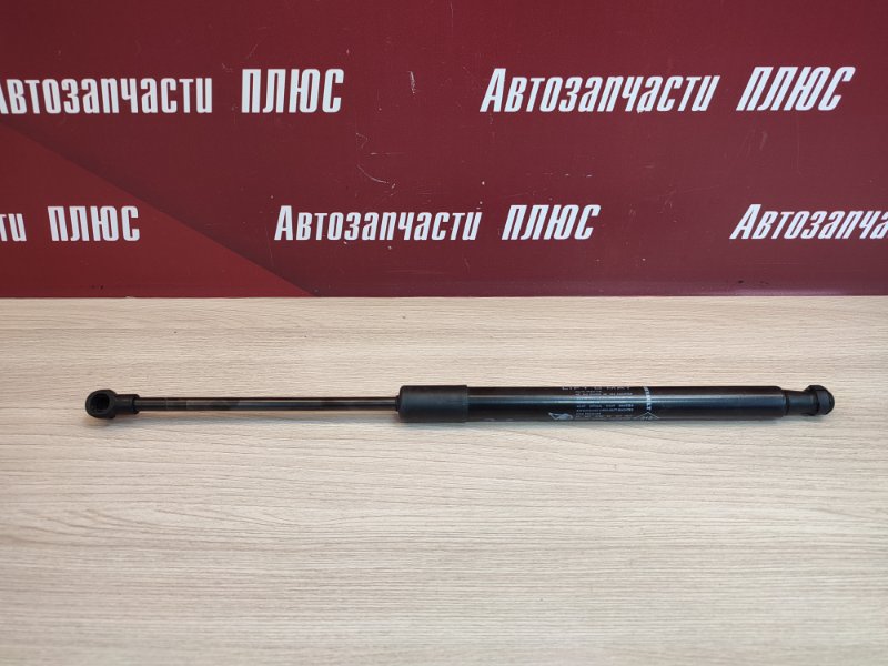 Амортизатор багажника