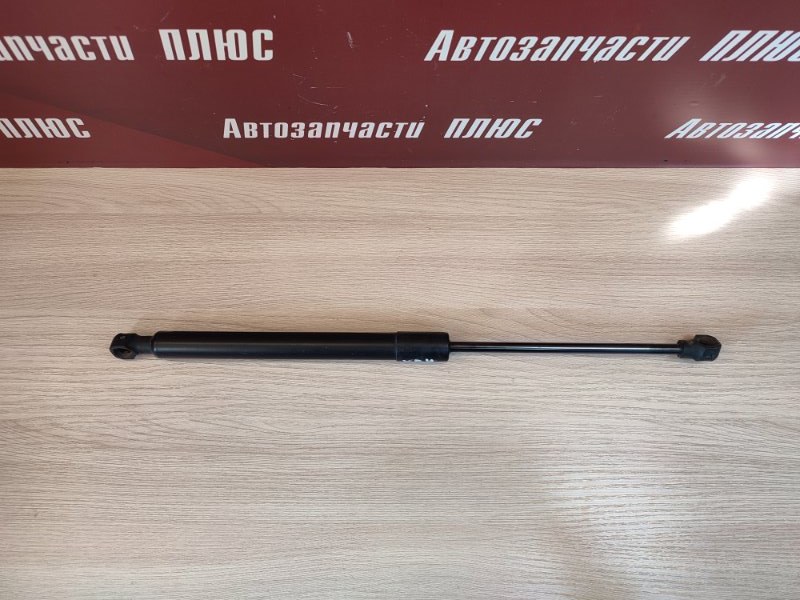 Амортизатор багажника