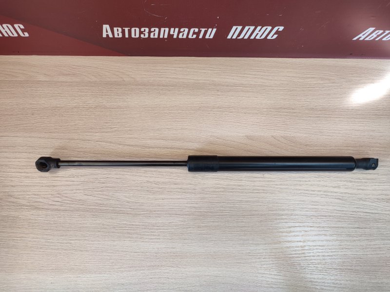 Амортизатор багажника