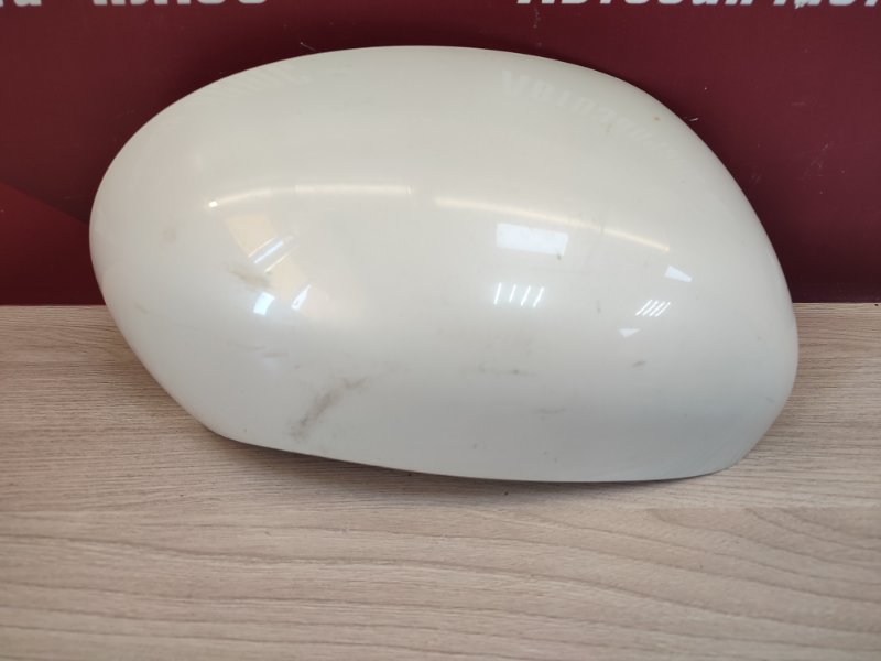 Крышка зеркала