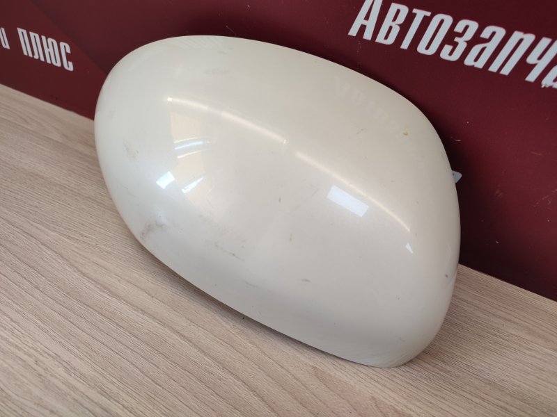 Крышка зеркала