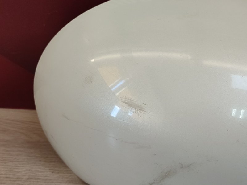 Крышка зеркала