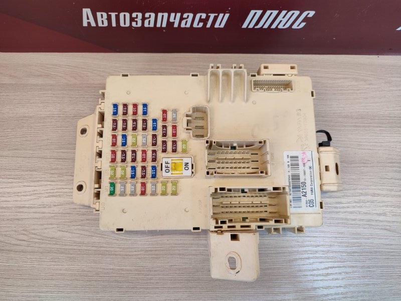 Блок предохранителей салона