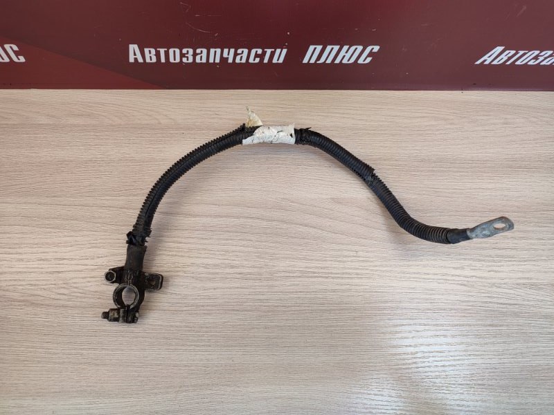 Клемма аккумулятора (минусовая)