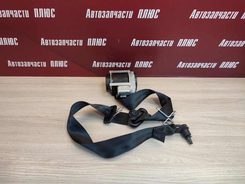 Ремень безопасности