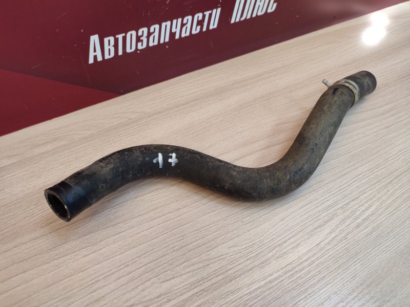 Патрубок отопителя