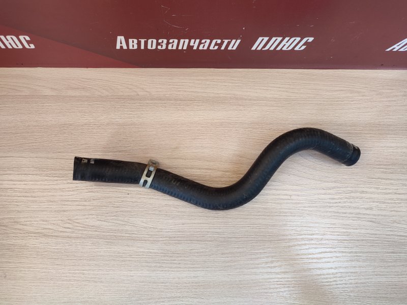 Патрубок отопителя