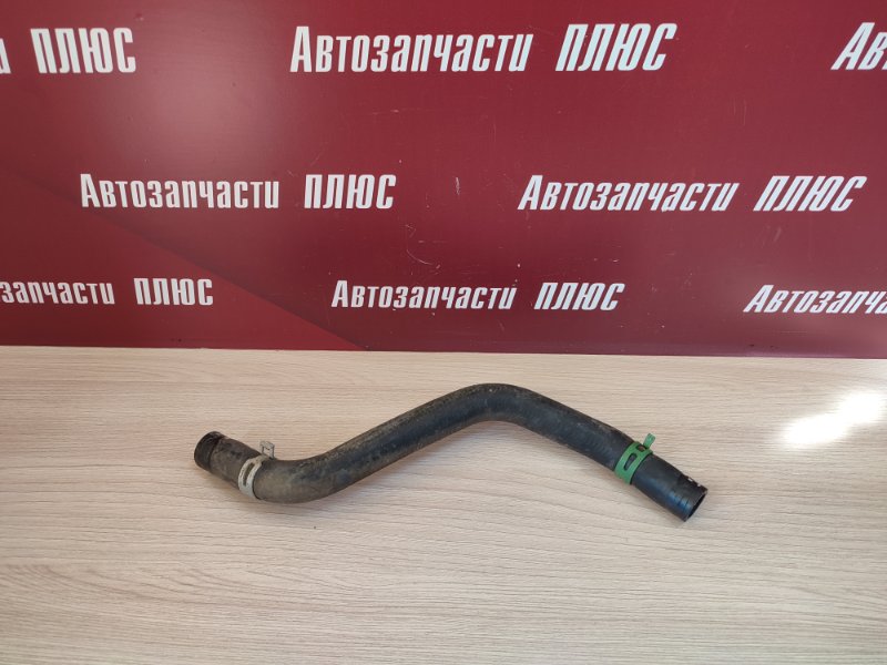 Патрубок радиатора