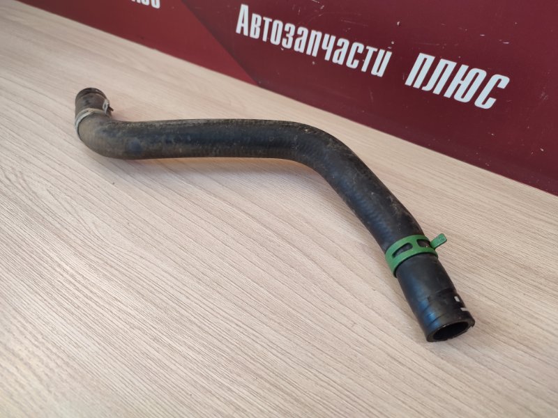 Патрубок радиатора