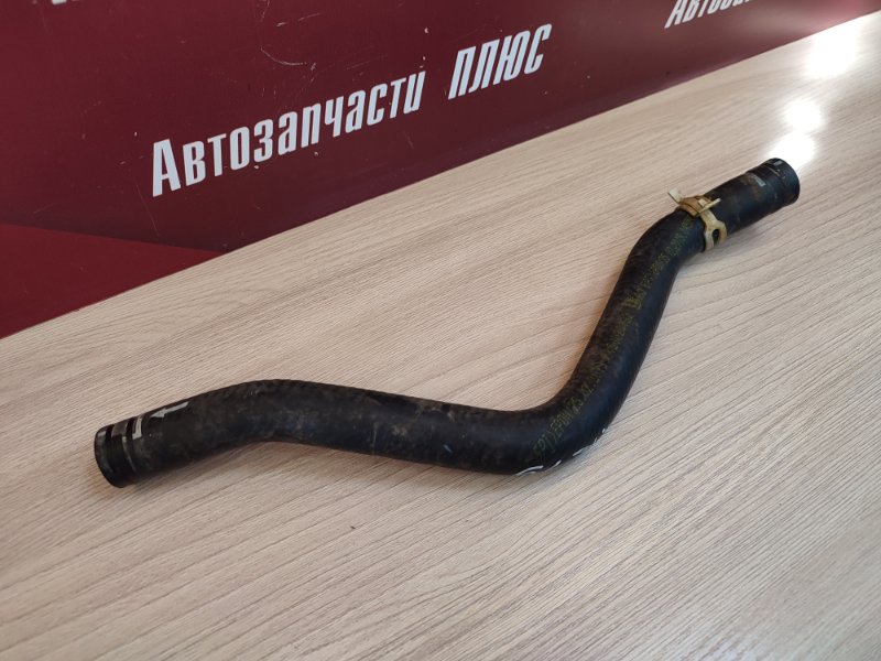 Патрубок отопителя