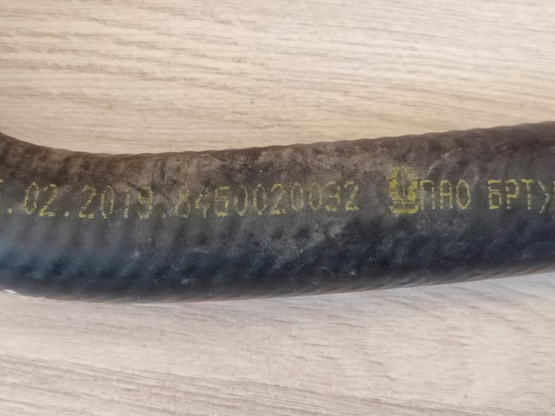 Патрубок отопителя