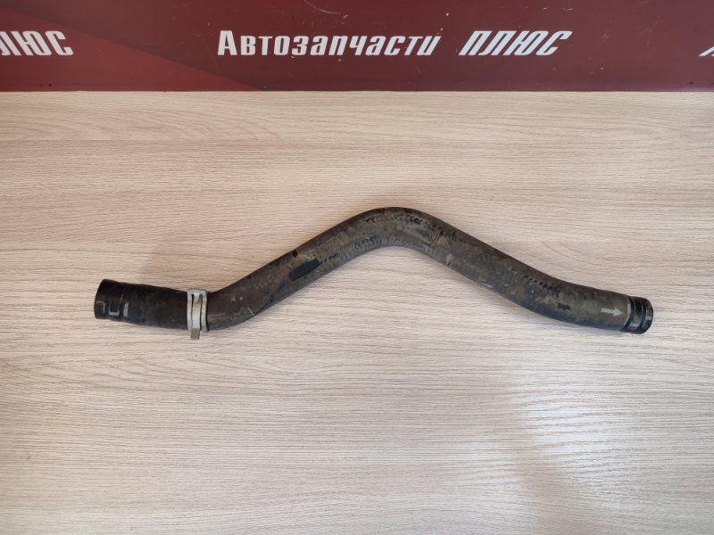 Патрубок отопителя