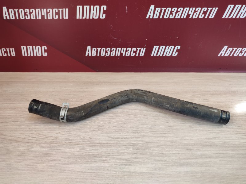 Патрубок отопителя