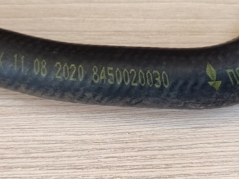 Патрубок радиатора